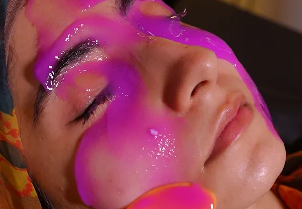 Jelly Mask Facial at Luxeria Clinic